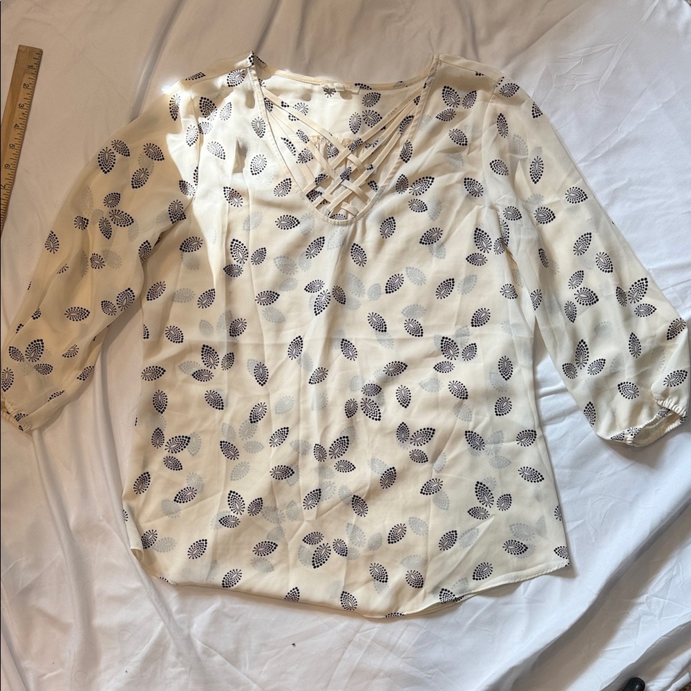 Maurices Sheer Cream and Black Leaf Print Blouse.  v-neck with lattice detail. M